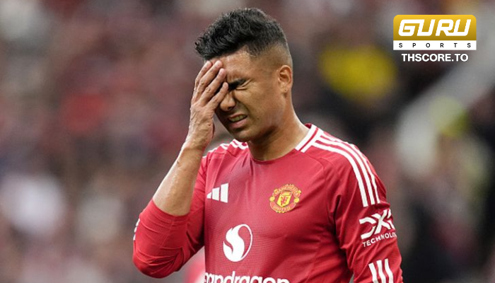 กาเซมีโร่ กองกลางตัวรับ ทำให้ แมนเชสเตอร์ ยูไนเต็ด ชวดใช้งาน เพราะโทษแบน