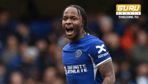 สเตอร์ลิง อดีตปีกทีมชาติอังกฤษ กำลังเผชิญหน้ากับความไม่แน่นอนในอาชีพค้าแข้ง โดยมี คริสตัล พาเลซ และ ลีดส์ ยูไนเต็ด