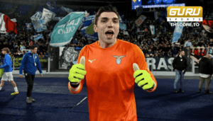 คริสตอส มานดาส กับโอกาสในการย้ายสู่พรีเมียร์ลีกหลังสองทีมดังอังกฤษเปิดศึกแย่งตัว