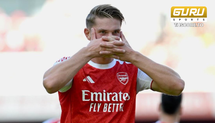 เลสค็อตต์ แนะอาร์เซน่อลเลือก เอกีตีเก้ หรือ ชูเอา เปโดร แทน โยเคเรส