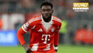 อัลฟอนโซ่ เดวิส แบ็กซ้าย ของสโมสร บาเยิร์น มิวนิค ปีศาจแดง ยักษ์ใหญ่แห่งพรีเมียร์ลีก กำลังเฝ้าจับตามองสถานการณ์ของเขาอย่างใกล้ชิด